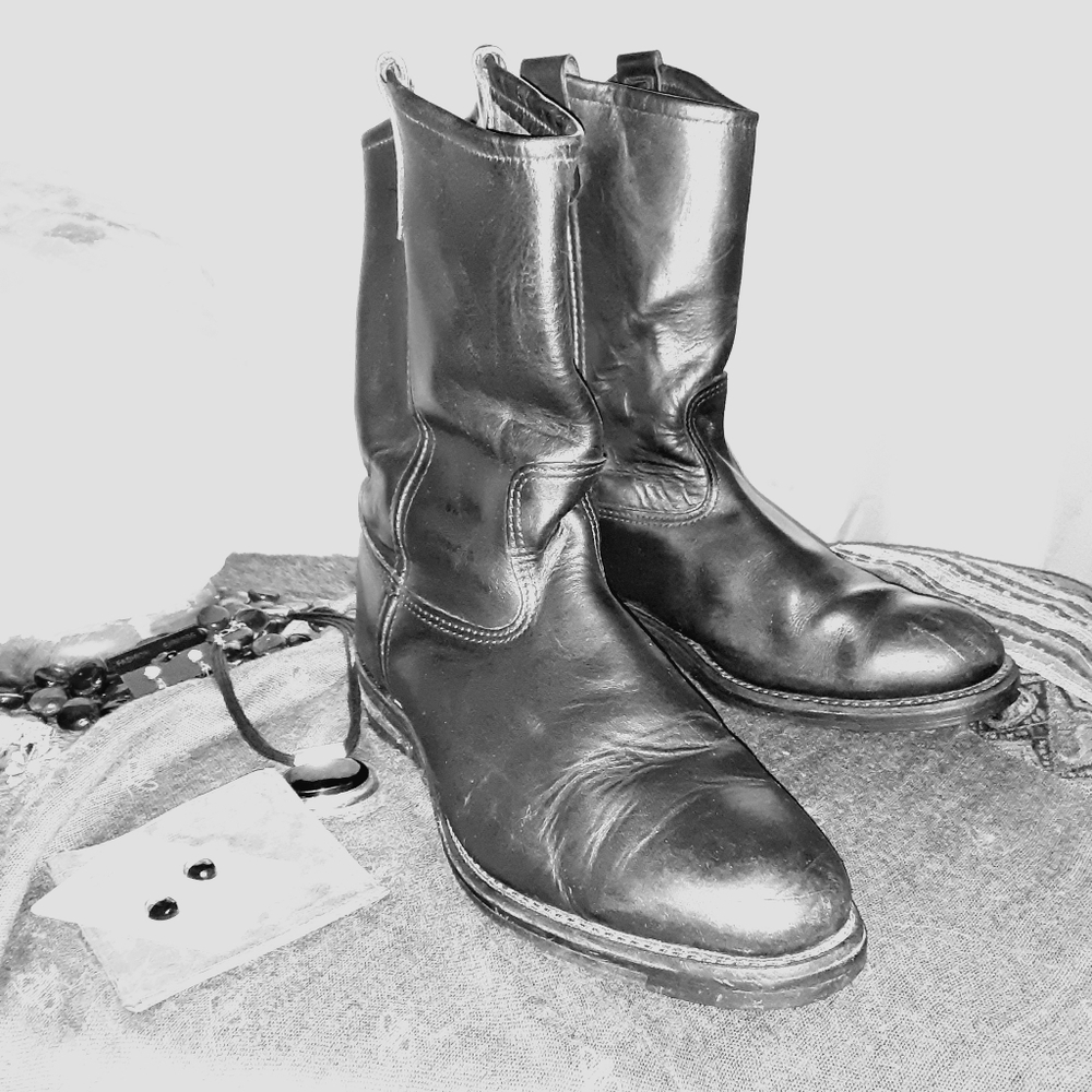 Redwing Pecos black leather boots